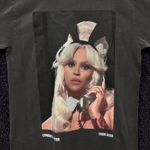 Beyoncé Cowboy Carter Las Vegas Exclusive T-shirt size medium - Picture 2 of 4